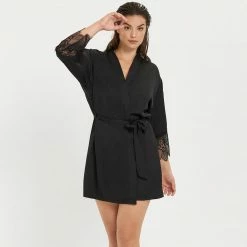 Bluebella Gifts|Nightwear Gifts Arabella Kimono Black