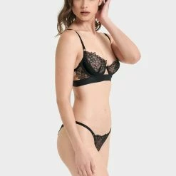 Bluebella Set: Alanna Black Bra & Thong