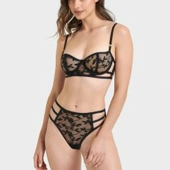 Bluebella Bra & Thong Set: Dana Black
