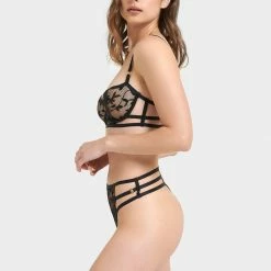 Bluebella Bra & Thong Set: Dana Black