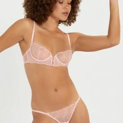 Bluebella Bra & Brief Set: Irena Pale Pink